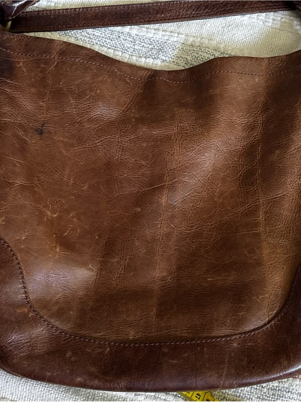 Men's Classic Brown Leather Shoulder Bag